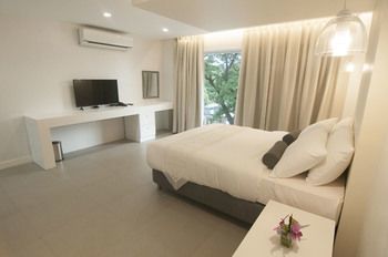 Leblanc Exclusive Resort Antipolo Exterior foto