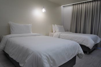 Leblanc Exclusive Resort Antipolo Exterior foto